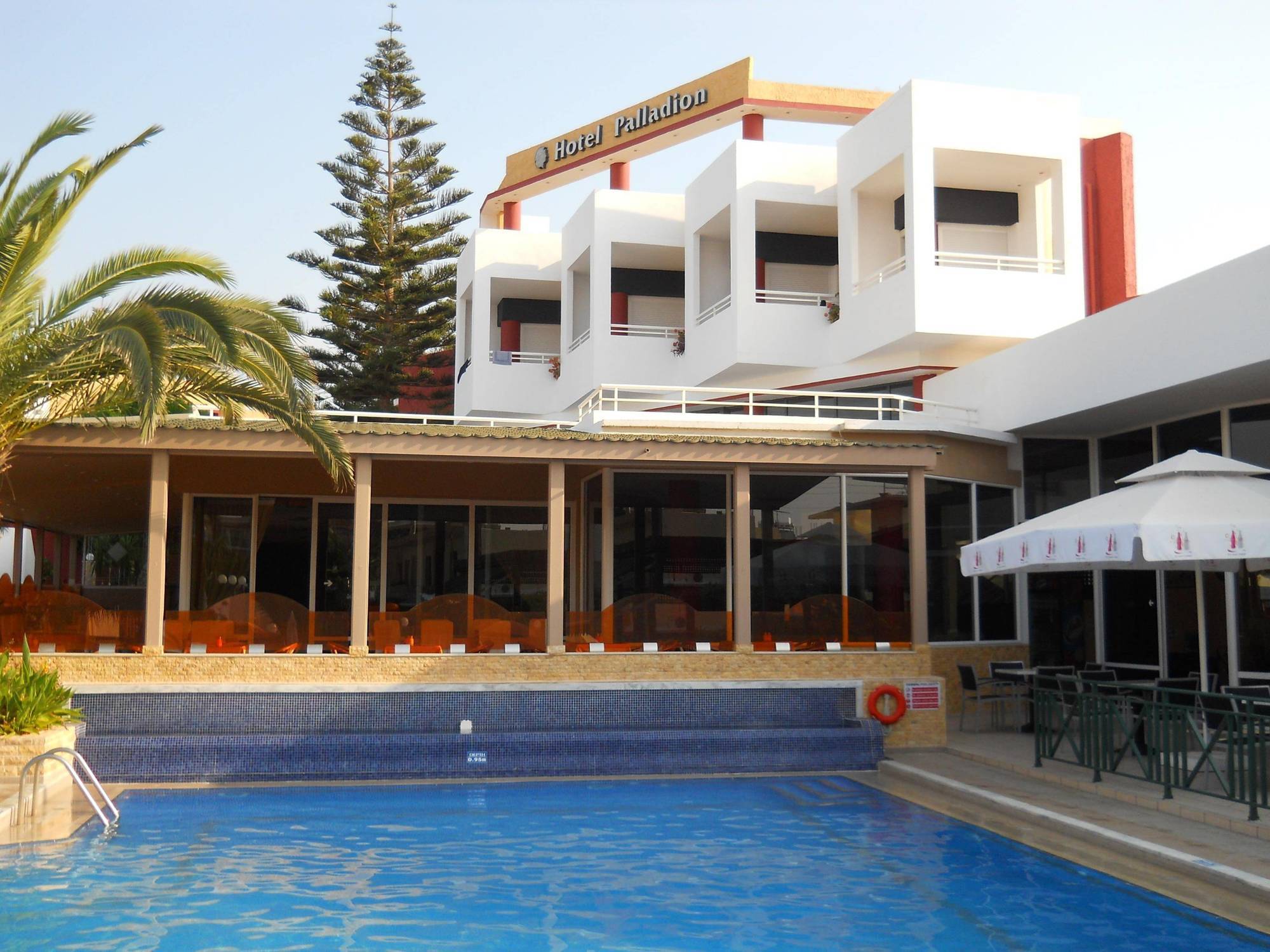 Palladion Adelianos Kampos Exterior photo